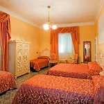 Otel Antica