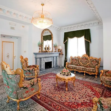 Отель Antica 4*