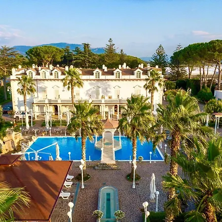 Hotel Antica 4*